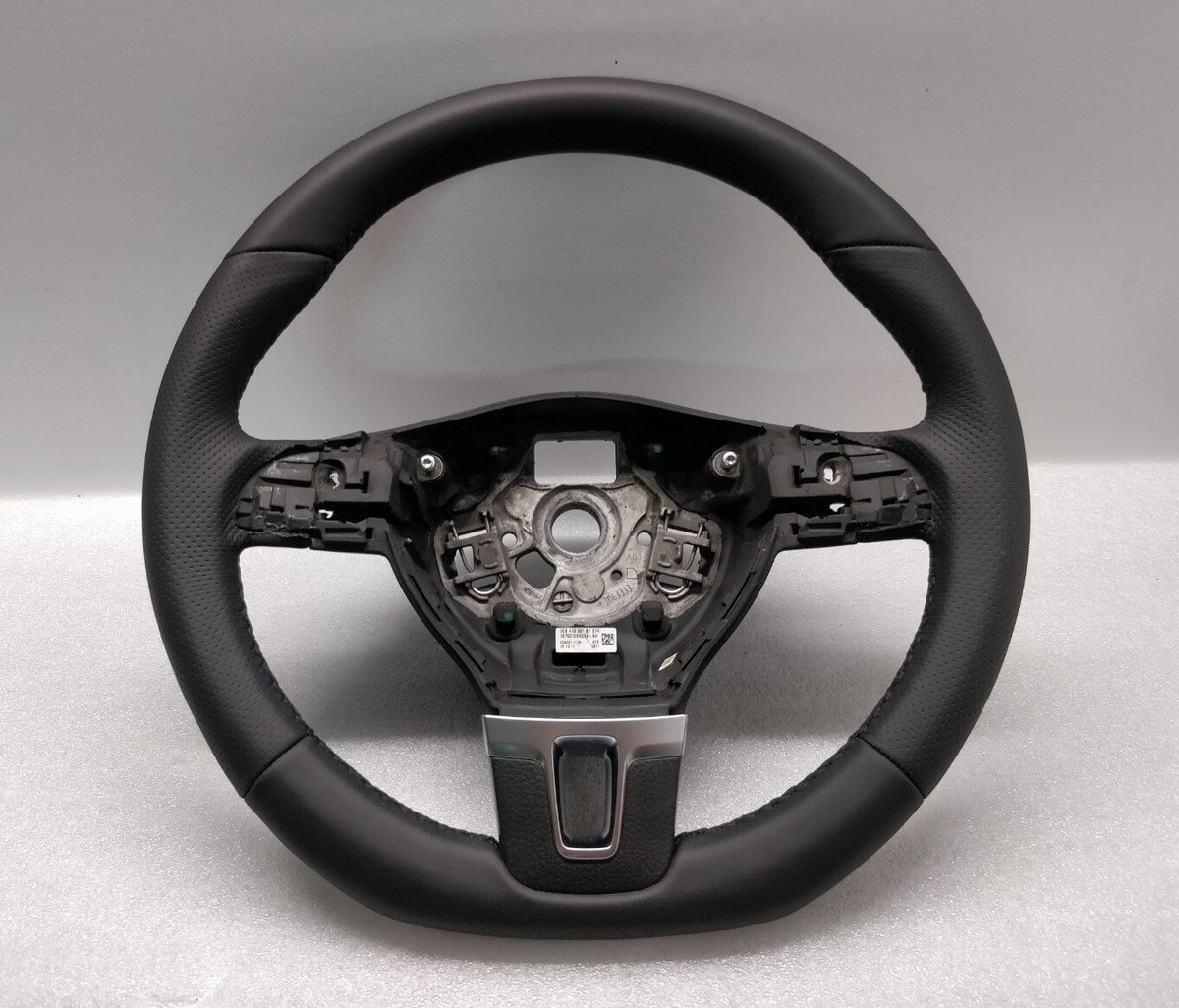 VW Passat B7 CC STEERING WHEEL NEW LEATHER FLAT TIPTRONIC PADDLE