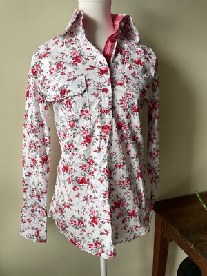 Hitchley & Harrow shirt top blouse fitted white roses long sleeve  Size 6  NWT