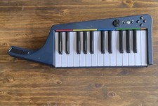 Harmonix Rock Band 3 Wireless Keyboard Controller for Xbox 360 Blue Untested