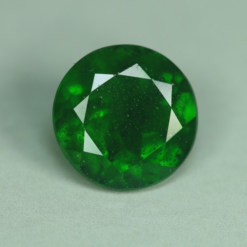 1.38 Cts_Great Best Color_100 % Natural Unheated Vivid Chrome Diopside_Russia