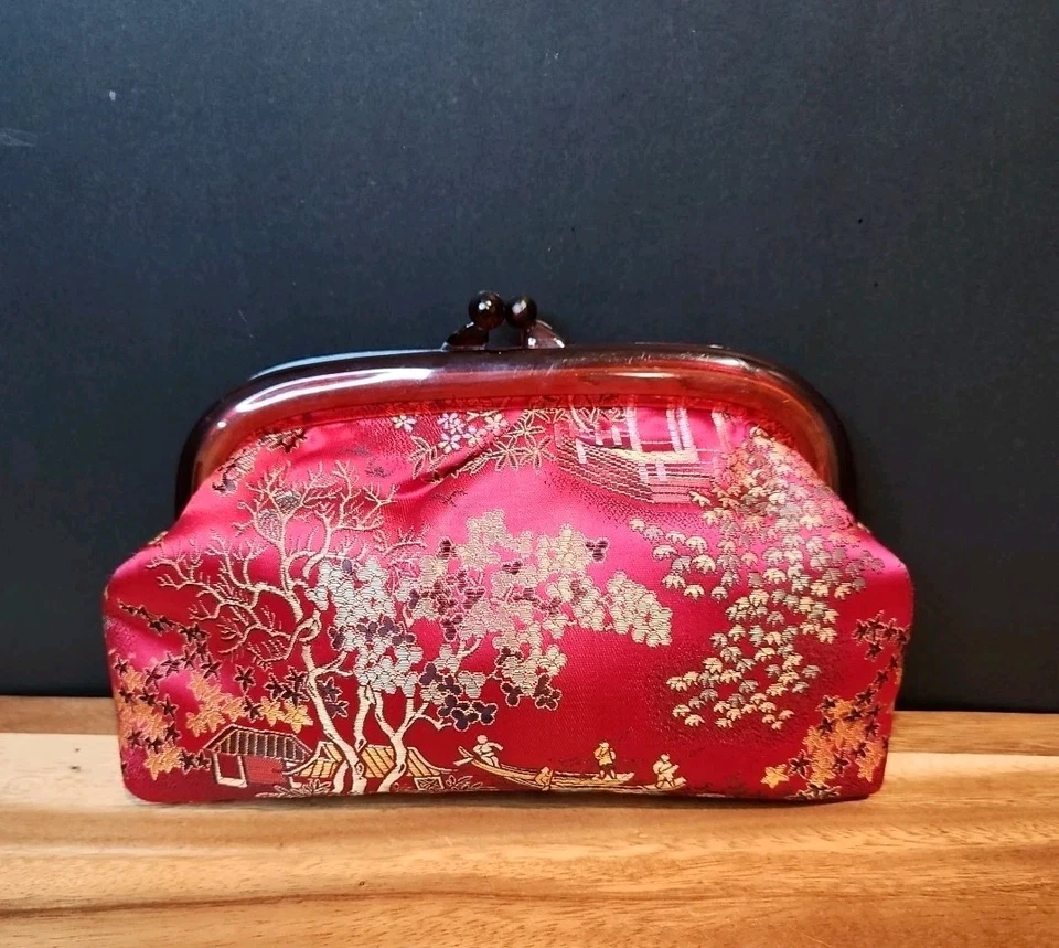 Винтажный красный шелковый восточный клатч с застежкой сумочка б/у в отличном состоянии сделано в Гонконге - Изображение 3 из 4
