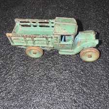Arcade Cast Iron Toy Stake Farm Truck XA-08