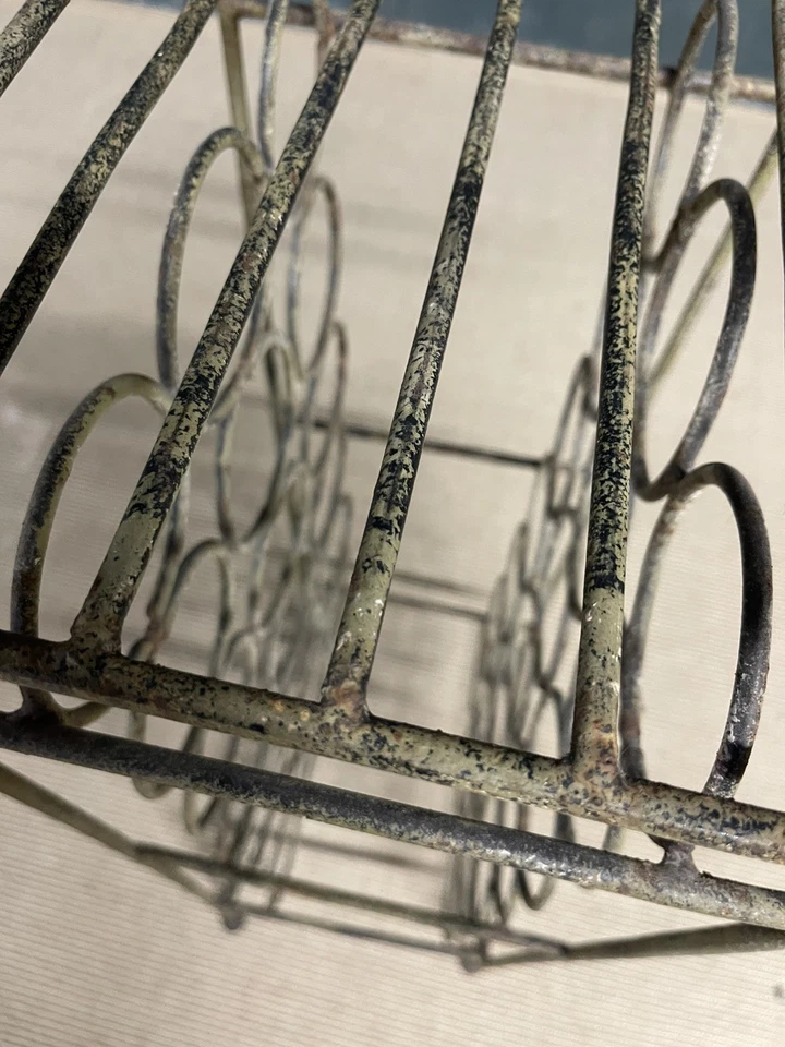 Vintage wrought iron wine rack. Good condition. Delivery possible - Image 4 of 4