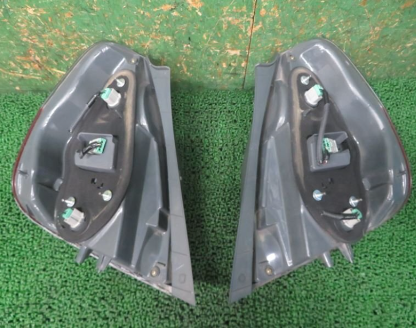 Genuine Honda 01-07 JAZZ FIT GD1 GD3 GD5 KOUKI Rear SMOKED LED