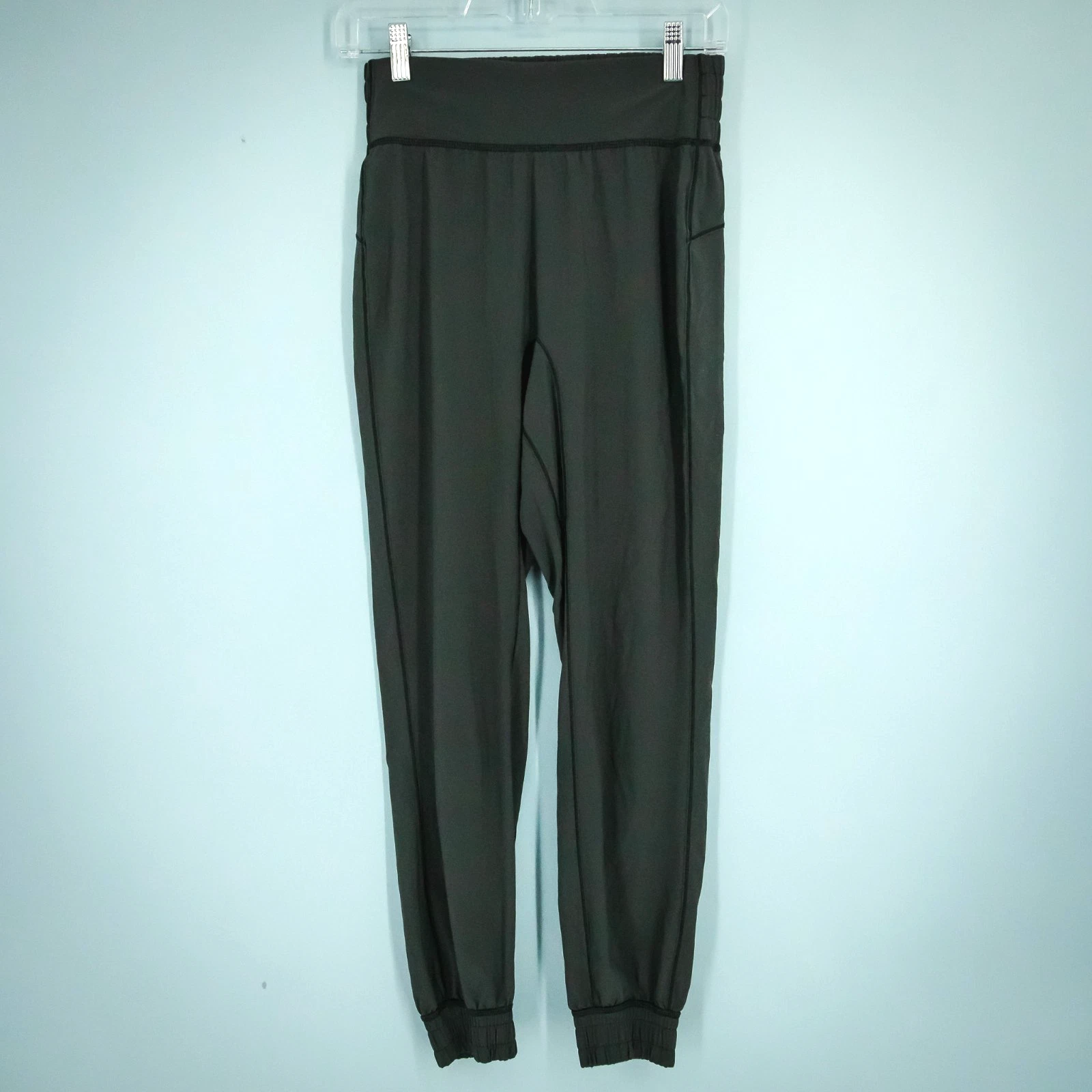 Lululemon Size 4 Gray Sun Setter Jogger Tapered Ankle Length Pull On Stretch Ac