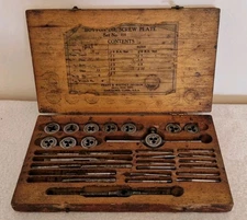 VINTAGE PRATT & WHITNEY BUTTON DIE SCREW SET No215 IN ORIGINAL BOX
