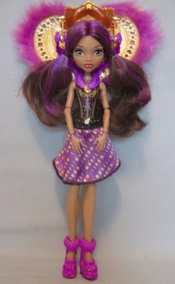 2017 Monster Hight Ghoul to Wolf Clawdeen Transformation Doll 12  W/ Necklace