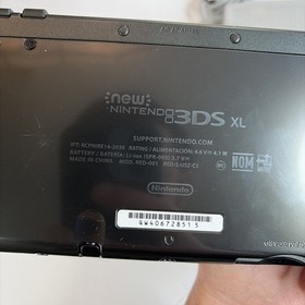 Nice! New Nintendo 3DS XL Gray Black Console W Charger Stylus US Version