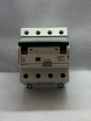 Legrand Power - 411189 DX3 FEHLERSTROMSCHALTER MIT ÜBERSTROMSCHUTZ