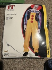 Retro IT Movie Pennywise Clown Adult 2XXL Spirit Halloween Costume w Mask Gloves