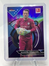 2022-23 Topps Finest Bundesliga Purple Refractor /250 Manuel Riemann #27