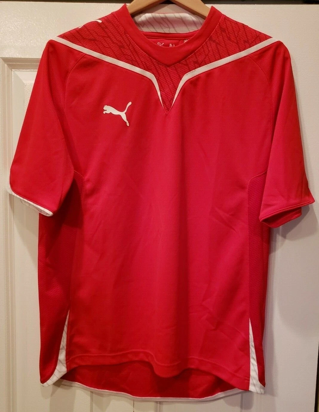 Unique Puma Dassler Mens Large USP Quick Dry T-Shirt Training Gym Short Sleeve