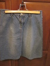 Union Bay Denim Skirt Front Zipper Size 5 Knee Short Slightly Faded Blue Jean