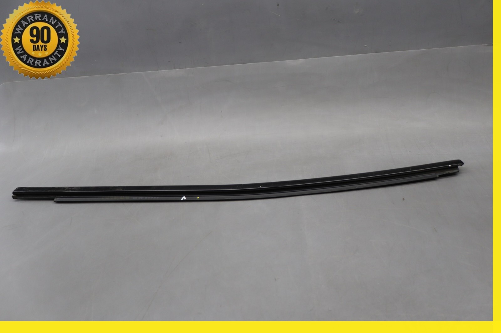14-20 Maserati Ghibli Rear Left Driver Side Door Window Belt Molding Oem