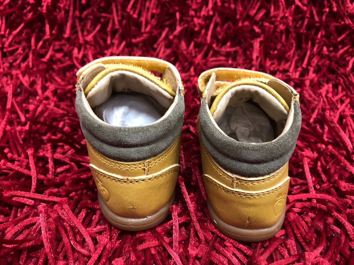 Chaussures bébé shoo pom taille 22 - Chaussures