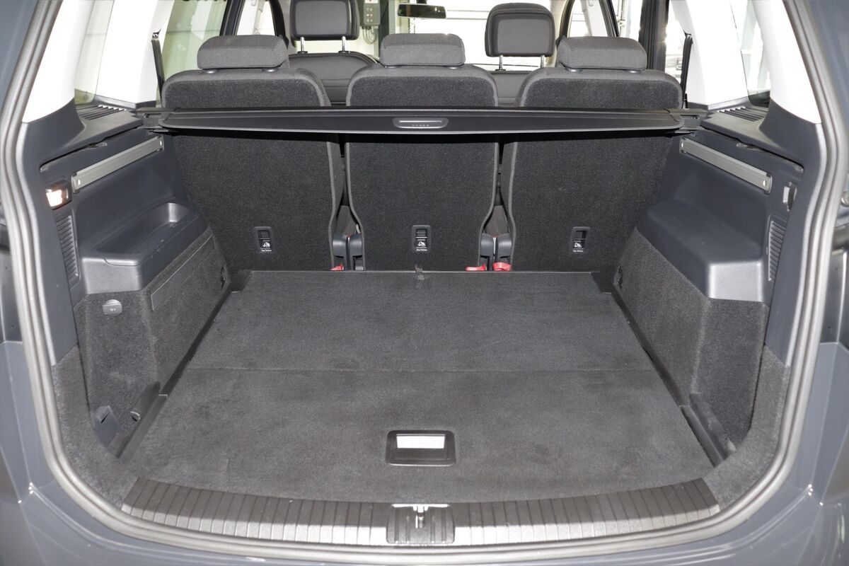 VW Touran 2,0 TDi 150 Highline DSG