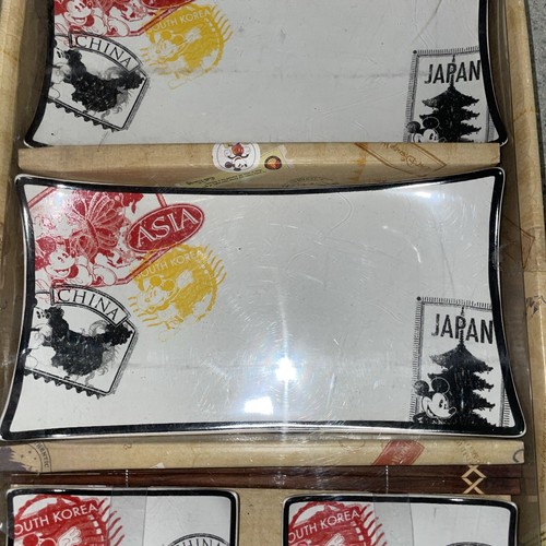 Disney Parks Original Mickey Mouse Sushi Plate Set Chopstick Holder Asia - New - Picture 4 of 6