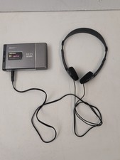 Sony MZ-E40 MD Walkman Digital Display Portable MiniDisc Player Headphones