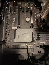 MSI Gaming M3 Motherboard ATX 4 DDR4 intel core i7-7700k with ARGB 120mm cooler