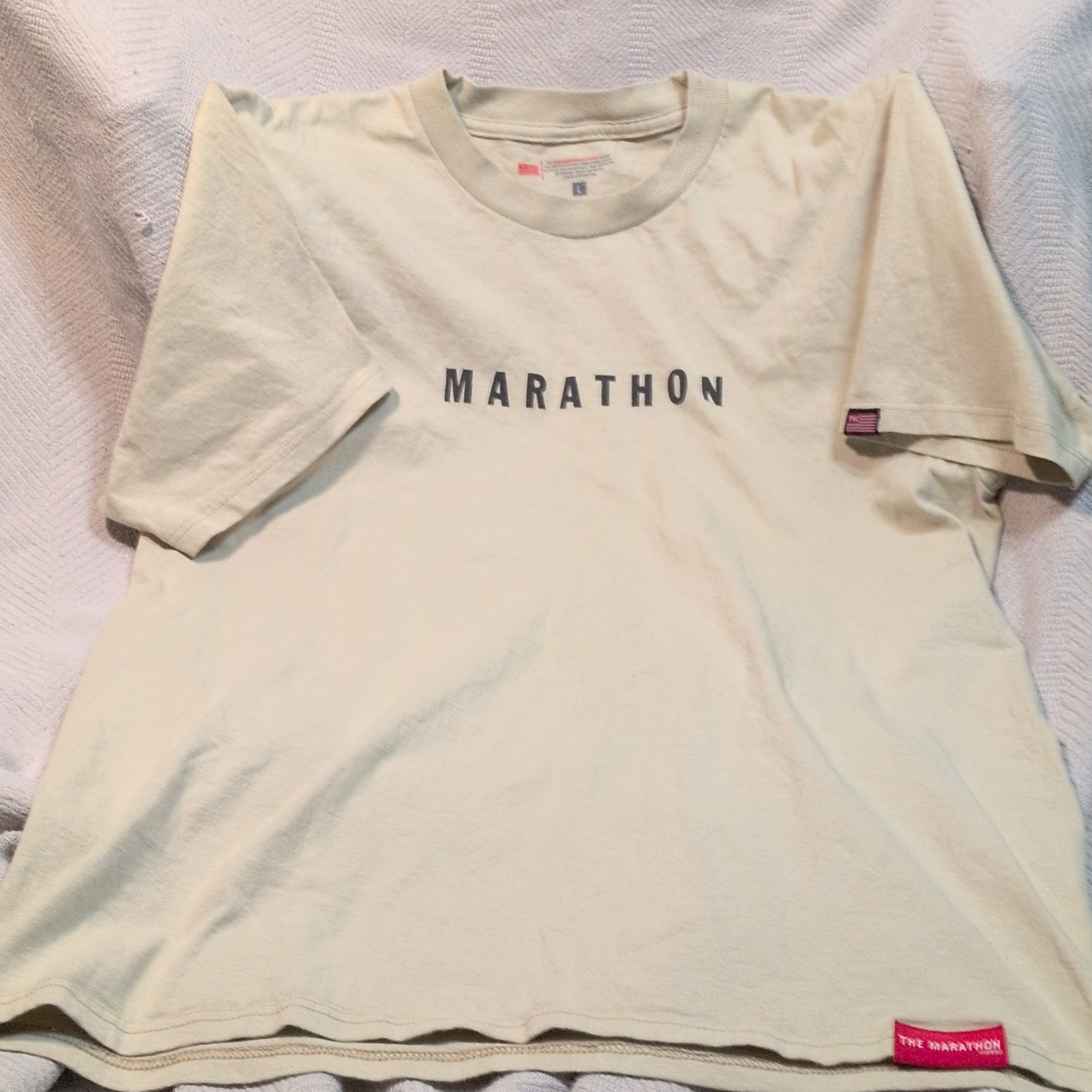 The Marathon Clothing Men's L Regular Beige Graphic Logo Crew Neck T-Shirt