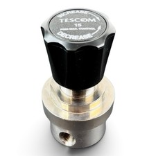 TESCOM 44-4760-26 Back Pressure Regulator 15 PSIG 3/8 NPT New Open Box