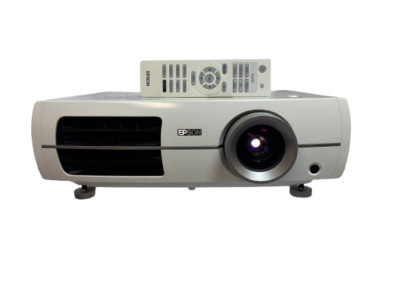 Epson PowerLite 8700UB,  3LCD Projector - 847 Hours - HMDI 1 Not Working - AS-IS