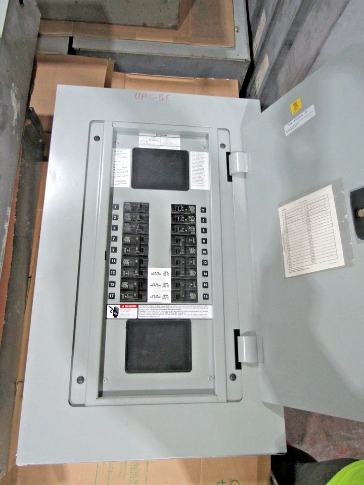 🔥SIEMENS 250 AMP MAIN LUG PANELBOARD 208Y/120VAC 18 CIRCUIT 3Ø 4 W P1X18MC250A - Image 3 of 4