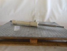 Fahrzylinder für Düsenanlage von Krauss Maffei C1 620er Spritze, SN. 6491049 