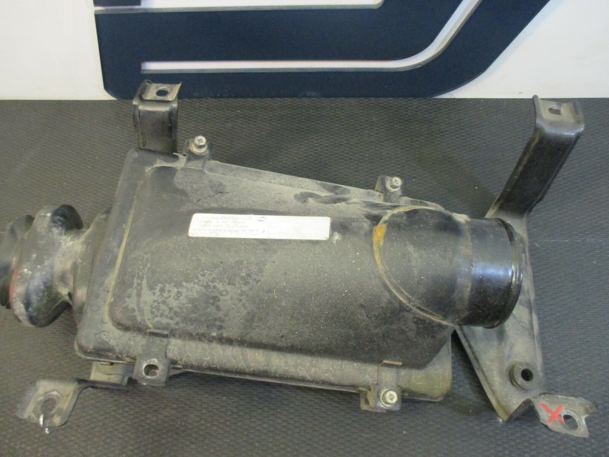 1987 Nissan 300ZX OEM Air Filter Box Housing Assembly FLAW | eBay