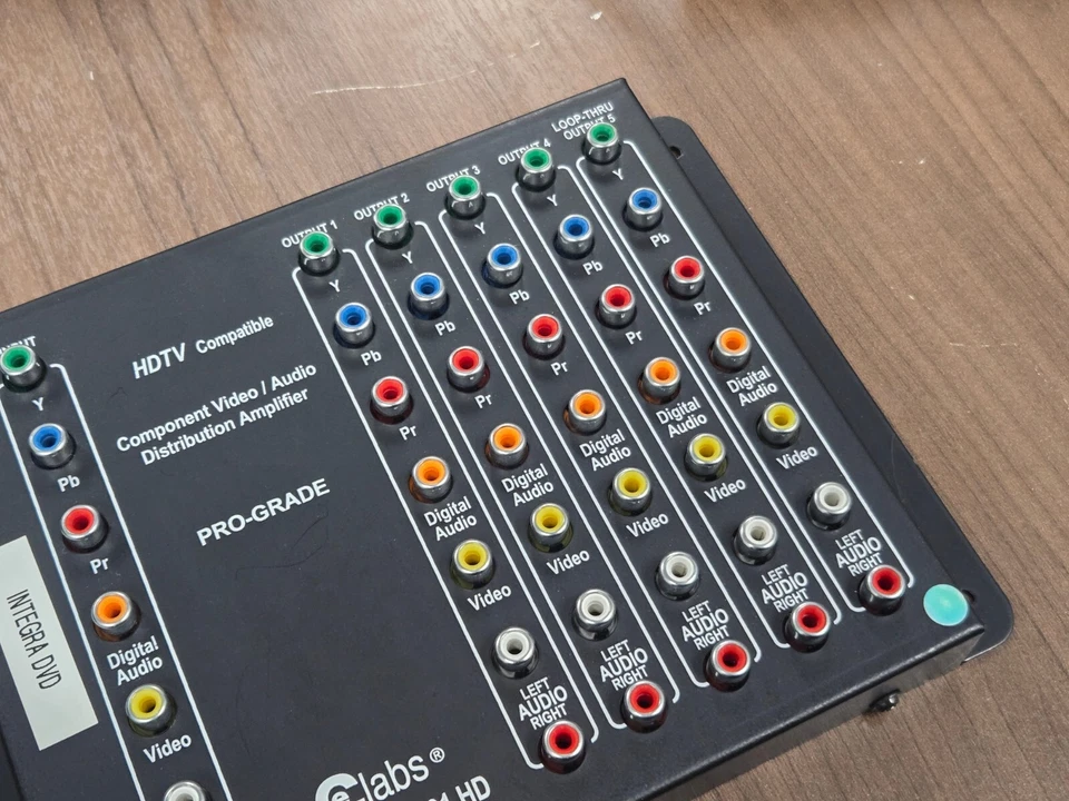 CeLabs AV501HD HDTV 1X5 Component A/V Distribution Amplifier with Digital Audio - Image 4 of 4