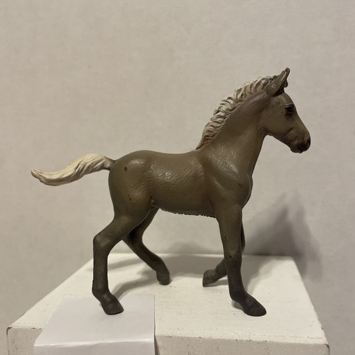 Breyer Foal Horse Rocky Mountain Foal 2017 - Picture 6 of 8