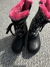 Ozark Trail NWOT Rubber Black Pink Fur Snow Boots For Girls Size 1 Adorable