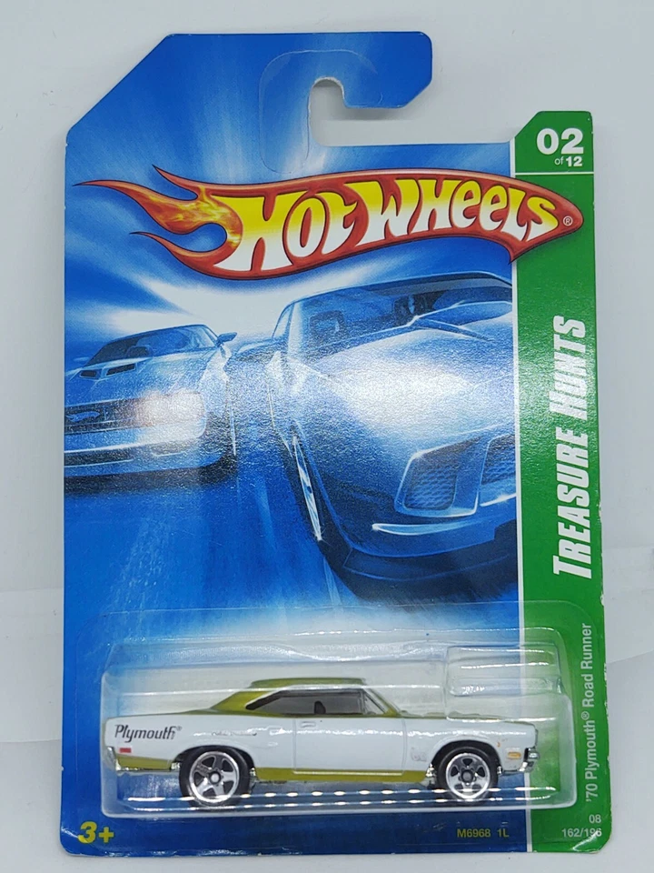 TWO Treasure Hunt`s  CADILLAC V16 RED/PINK and `70 Plymouth Road Runner  E9 - Image 4 of 4