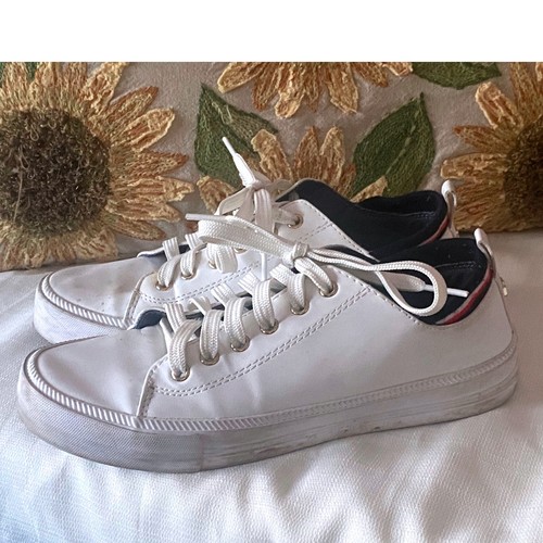 Tommy Hilfiger White Sneakers Casual Lace Up Low Top Sneakers