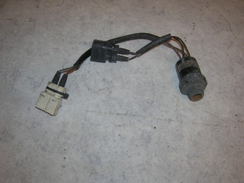 BMW 64531390070, 64531390323