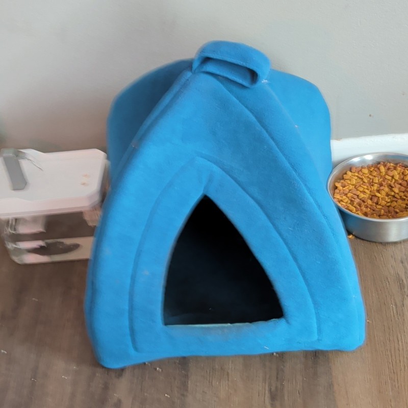 Blue Plush Cat Igloo/Cave Bed Enclosed Space Covered Pet Hideaway