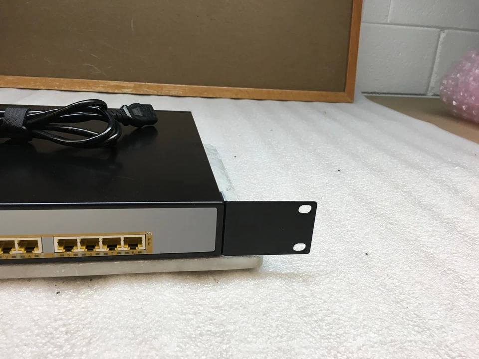 AudioCodes Mediant 800 P/N: GGWM00032 Enterprise Session Border Controller - Image 3 of 4