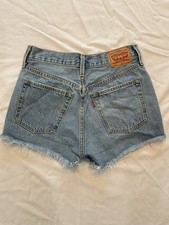 Levis 501 High Rise Distressed Denim Cutoff Shorts Oat Straw Light Wash W27