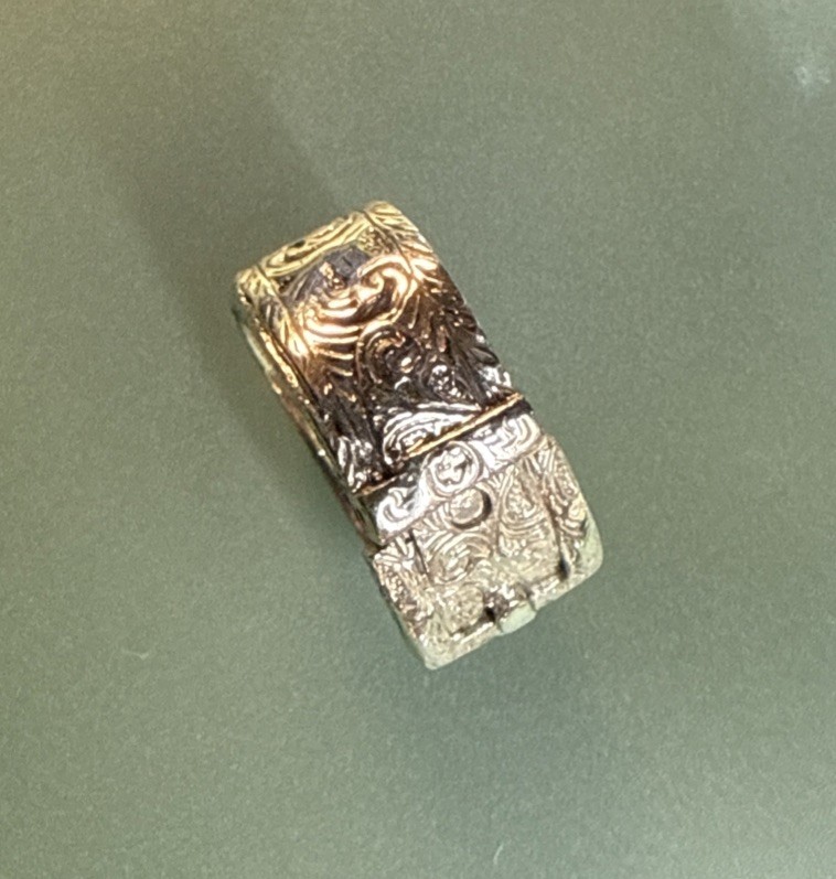 Men’s Solid Silver Buckle Style Ring Weight 13.2g… - image 4