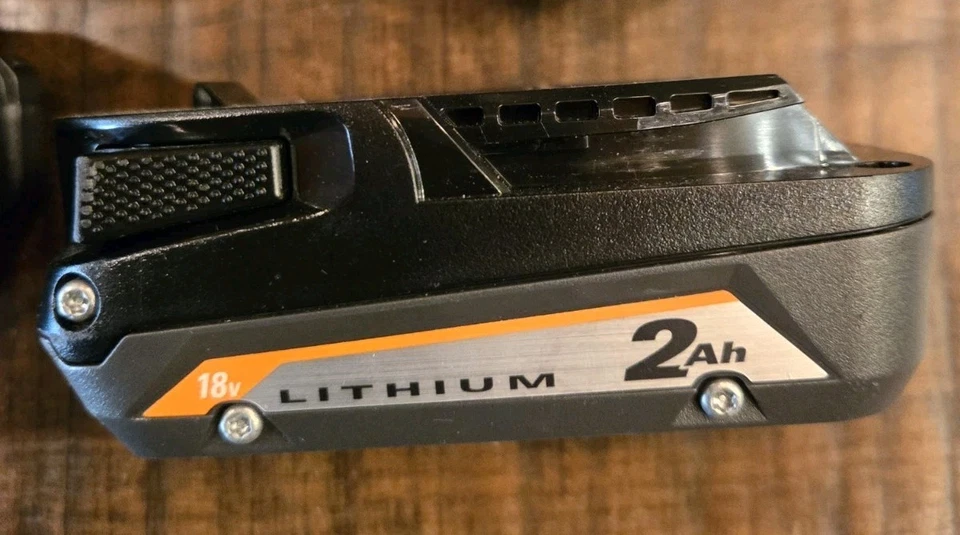 Дрель/шуруповерт RIDGID R86001 18 В 1/2 дюйма + зарядное устройство + (2) аккумуляторы 6,0 Ач и 2,0 Ач –... - Изображение 4 из 4