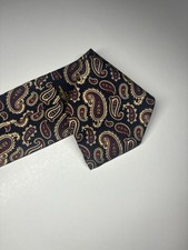 Brooks Brothers Makers Men s 100 Silk Vintage Paisley Necktie 56 X 3.75