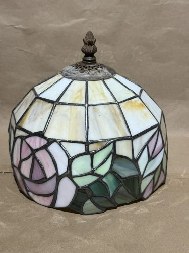 Vtg Tiffany Style Stained Glass Lamp Shade (barn find)
