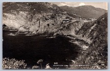 Postal K56/Acapulco México RPPC c1940s La Quebrada View Homes 510