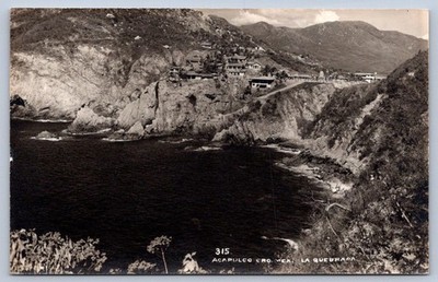 K56/ Acapulco Mexico RPPC Postcard c1940s La Quebrada View Homes 510