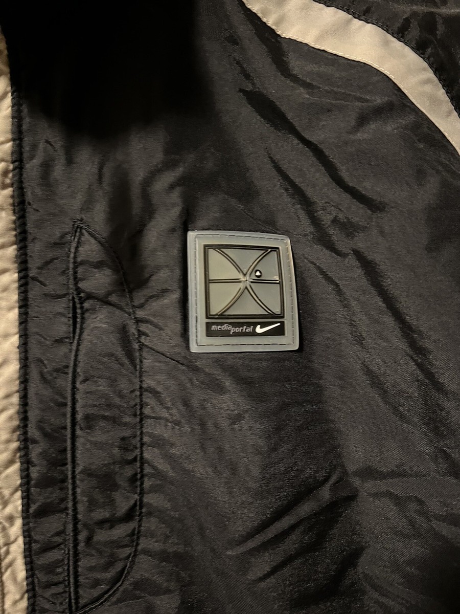 VTG Y2K Nike Youth Jacket Full Zip Media Portal Outdoors