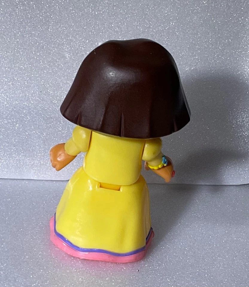 Mega Bloks Dora The Explorer Figure - Image 3 of 4