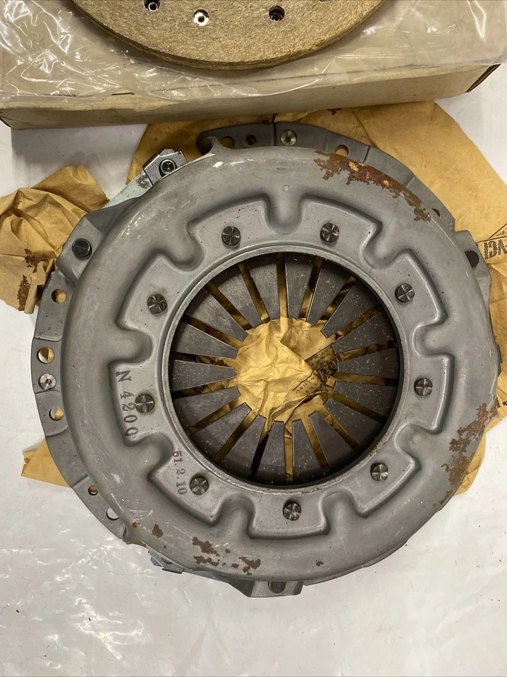 Пластина давления муфты Datsun 280Z 2+2 1975-77 NOS и соответствующий диск муфты - Изображение 3 из 4