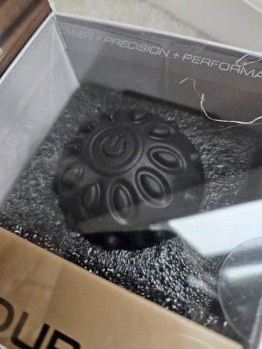 Aduro Sport Vibrating Recovery Massage Ball 2 Intensity Levels Vibration Therapy - Picture 5 of 5