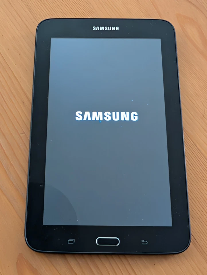 Samsung Galaxy Tab 3 Lite · 8GB · Wi-Fi, Foto 1 von 5
