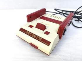 Nintendo Famicom Classic Mini Family Computer Console with Box Manyal Japan